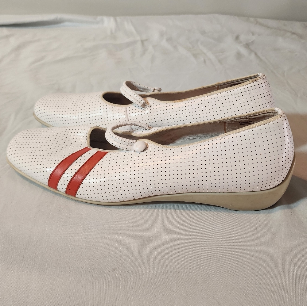 Theresia M Women's White and Red Perforated Shoes Minor Wear